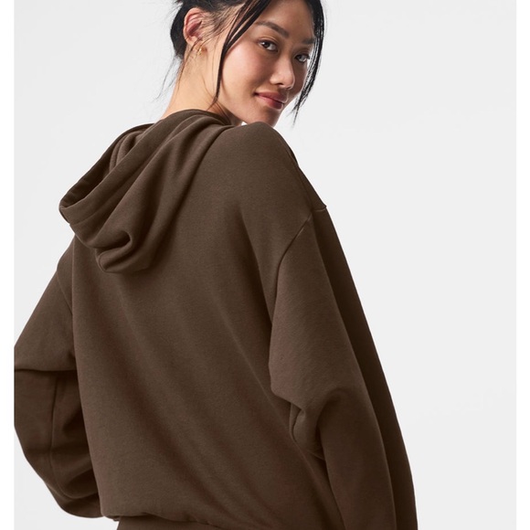 NWT ALO Yoga Women's Espresso Accolade Hoodie - Picture 2 of 2